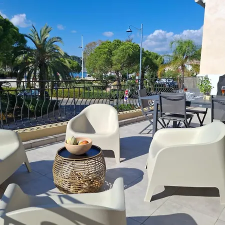 Apartamento 50 M2 -t3-moderne-climatisé-2 Chambres-très Grande Terrasse De 35 M2 Avec Bbq-vue Magnifique Et Dégagée *